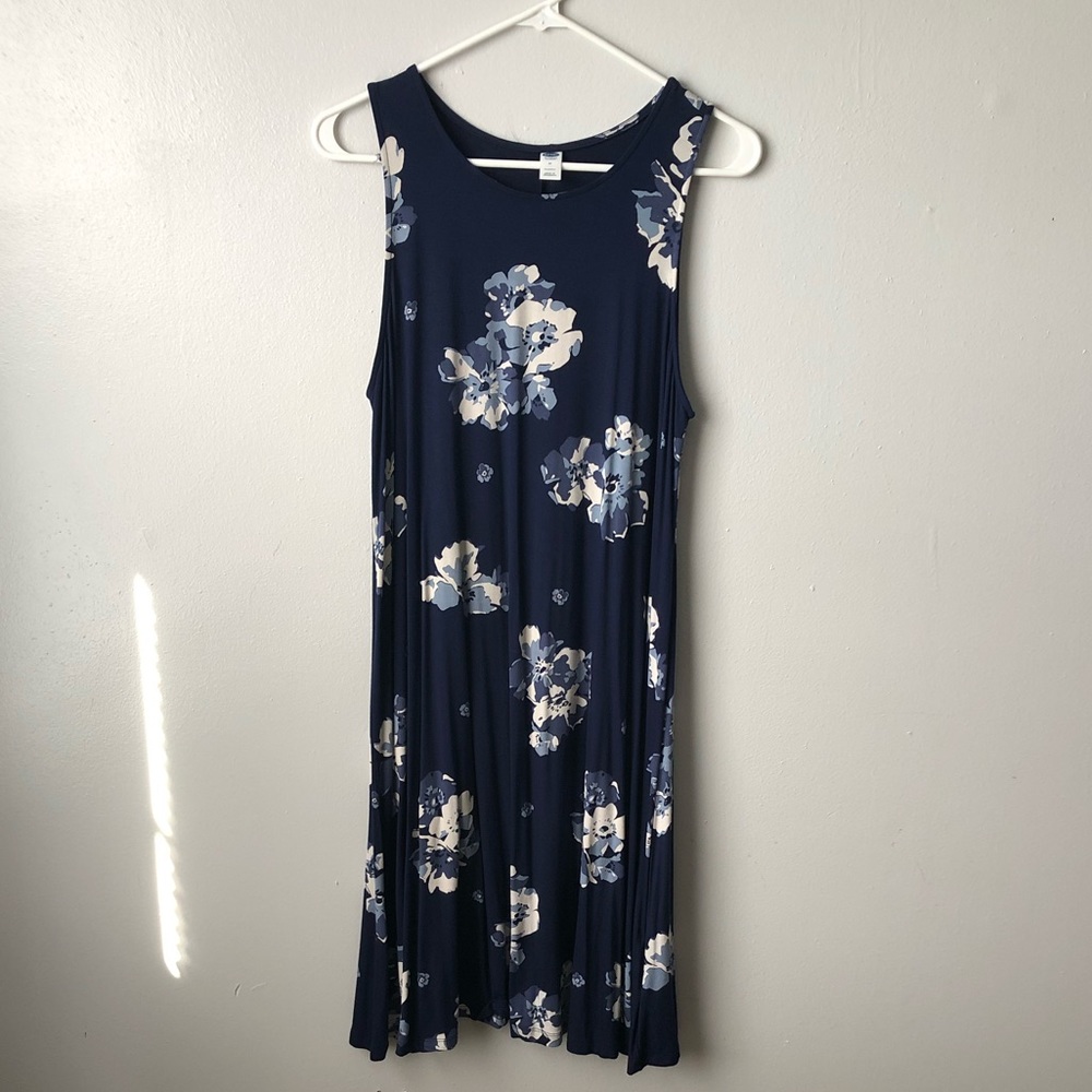 🛍Old Navy Swing Dress